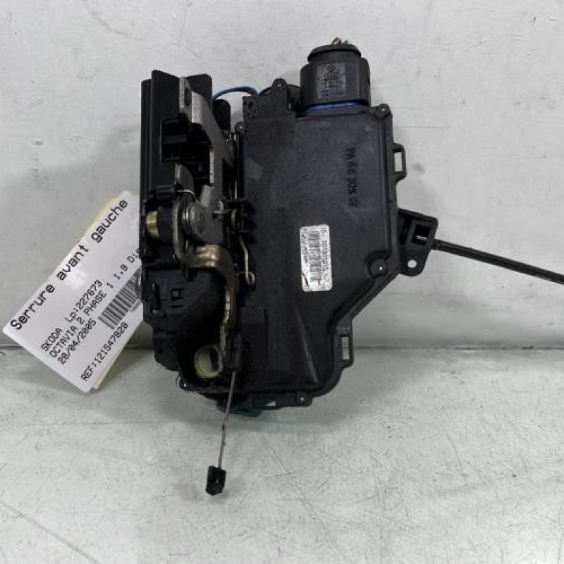 Serrure avant gauche SKODA OCTAVIA 2 Photo n°1