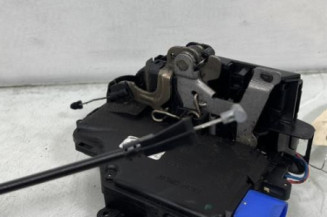 Serrure avant gauche SKODA OCTAVIA 2