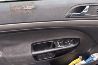 Serrure avant gauche SKODA OCTAVIA 2