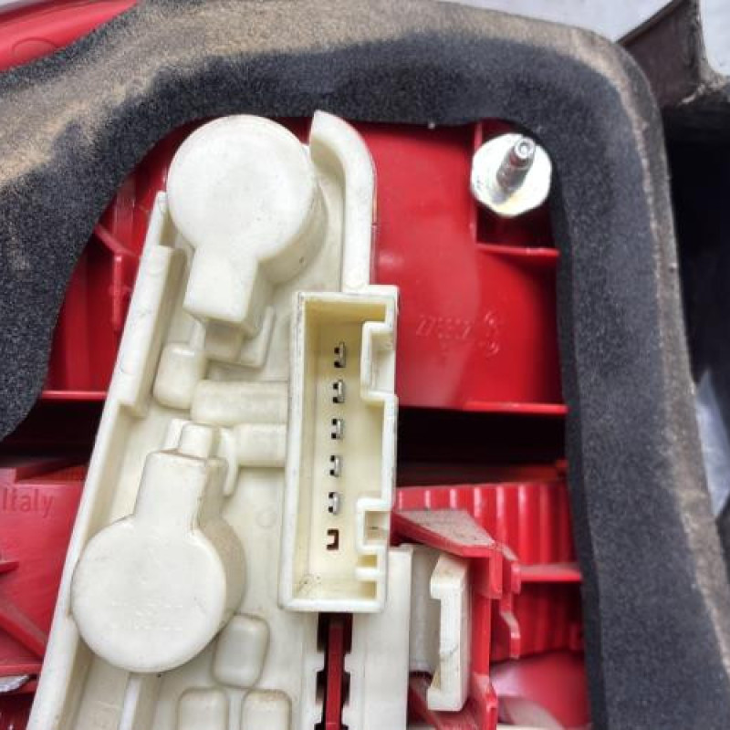 Feu arriere principal droit (feux) BMW SERIE 3 E90 Photo n°3