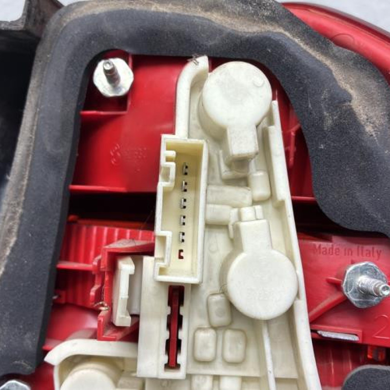 Feu arriere principal gauche (feux) BMW SERIE 3 E90 Photo n°3