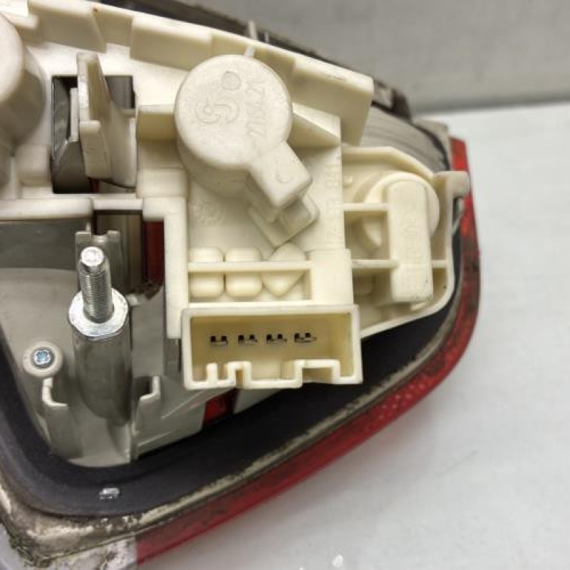 Feu arriere secondaire gauche (feux) BMW SERIE 3 E90 Photo n°3