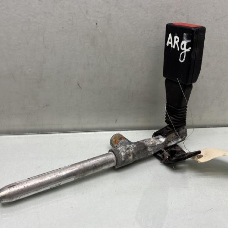 Pretensionneur de ceinture arriere gauche BMW SERIE 3 E90 Photo n°1