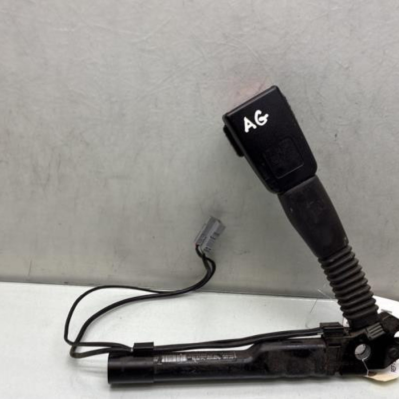 Pretensionneur de ceinture avant gauche BMW SERIE 3 E90 Photo n°2