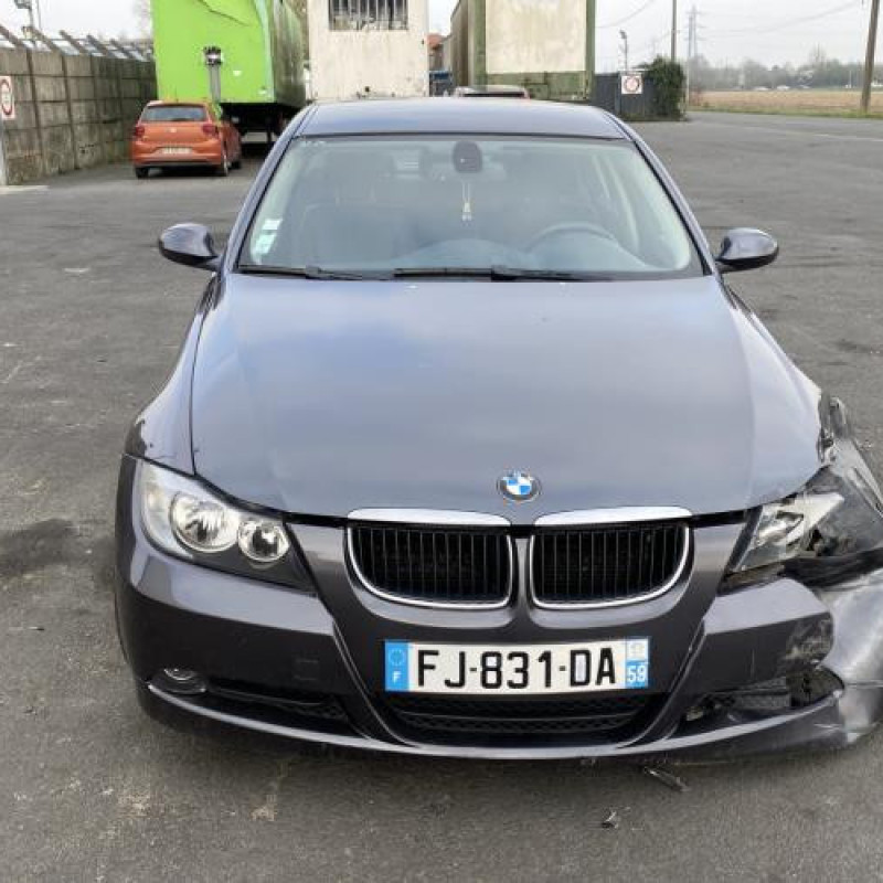 Pretensionneur de ceinture avant gauche BMW SERIE 3 E90 Photo n°12