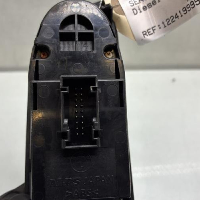 Interrupteur de leve vitre avant gauche BMW SERIE 3 E90 Photo n°4