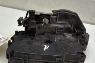 Serrure avant droit BMW SERIE 3 E90