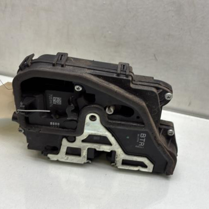 Serrure avant droit BMW SERIE 3 E90 Photo n°3