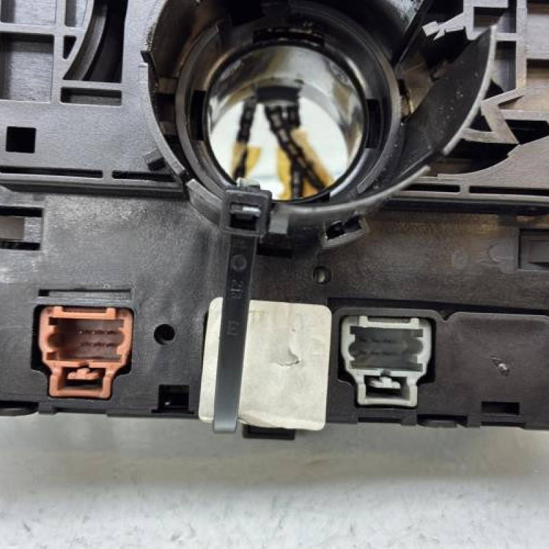 Com (Bloc Contacteur Tournant+Commodo Essuie Glace+Commodo Phare) PEUGEOT 206 Photo n°9