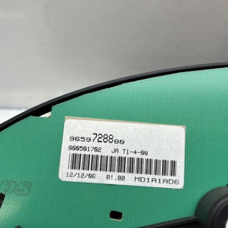 Compteur PEUGEOT 206 Photo n°4