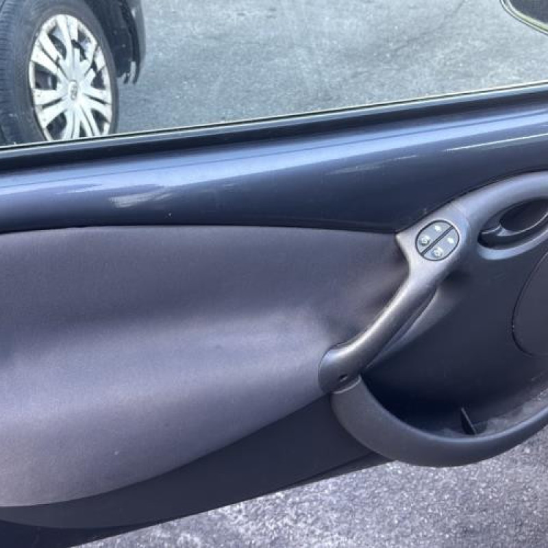 Bras essuie glace avant droit FORD KA 1 Photo n°13