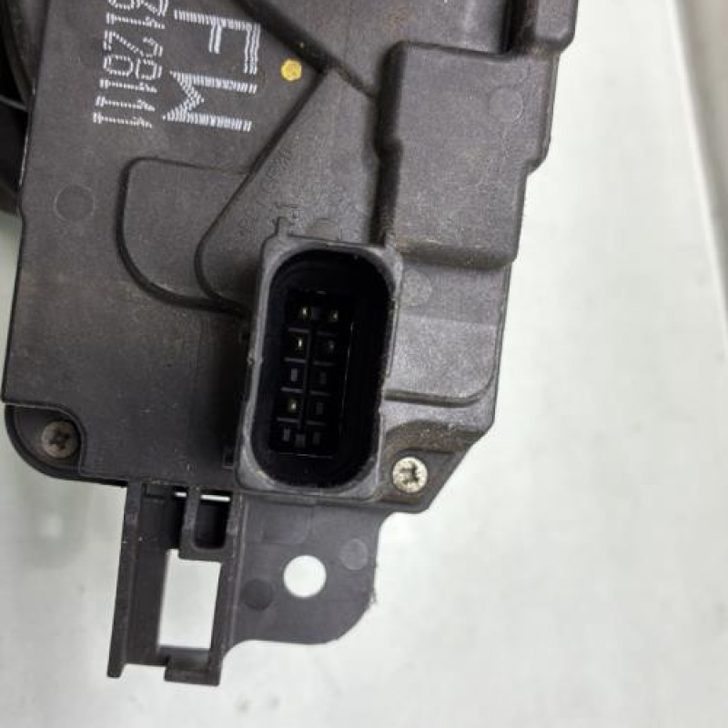 Serrure avant gauche OPEL ASTRA H Photo n°3