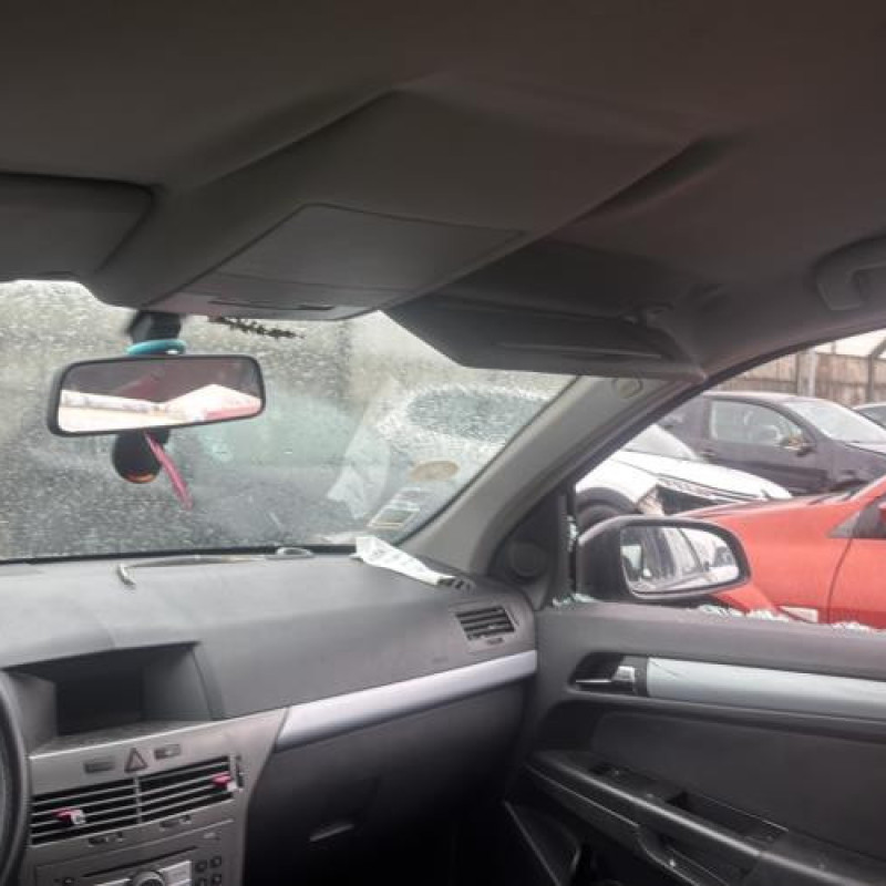 Serrure avant gauche OPEL ASTRA H Photo n°18