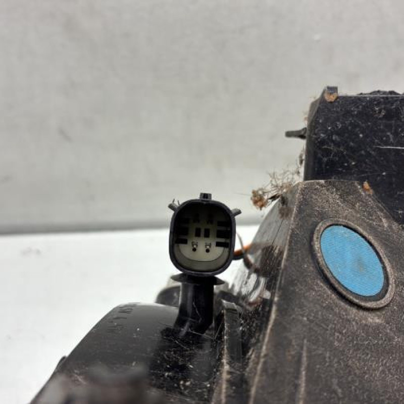 Feu arriere principal droit (feux) FORD FIESTA 7 Photo n°3