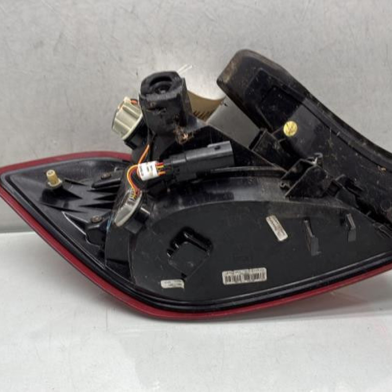 Feu arriere principal droit (feux) FORD FIESTA 7 Photo n°4