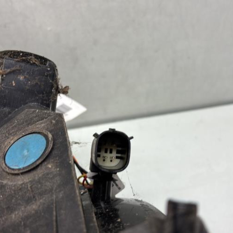 Feu arriere principal gauche (feux) FORD FIESTA 7 Photo n°4