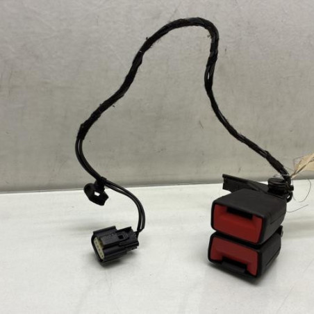 Attache ceinture arriere droit FORD FIESTA 7 Photo n°1