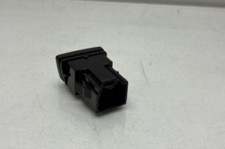 Bouton de warning FORD FIESTA 7