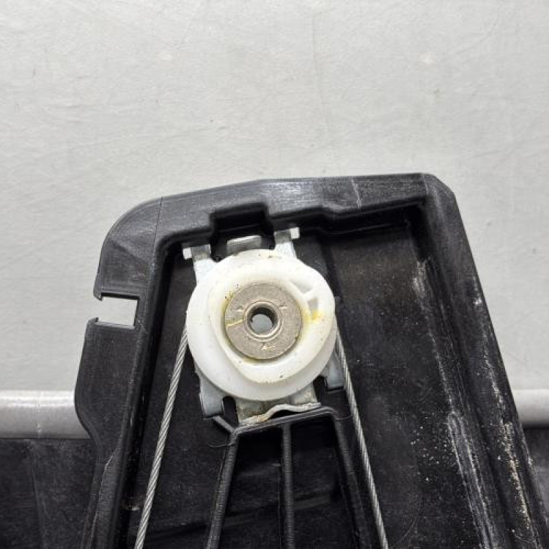 Leve vitre electrique avant droit FORD FIESTA 7 Photo n°9