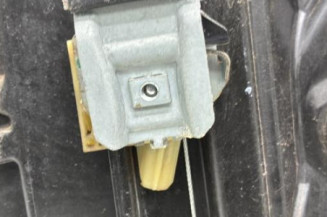 Leve vitre electrique avant droit FORD FIESTA 7