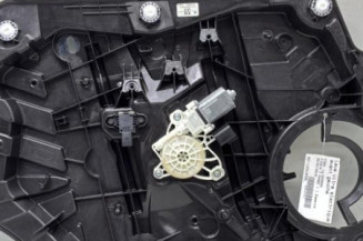 Leve vitre electrique avant gauche FORD FIESTA 7 Photo n°1