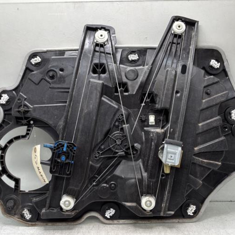 Leve vitre electrique avant gauche FORD FIESTA 7 Photo n°4