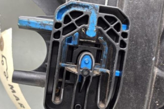 Leve vitre electrique avant gauche FORD FIESTA 7