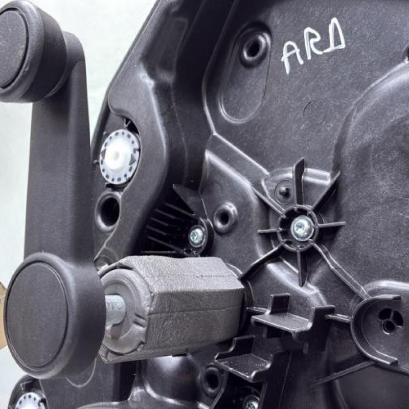 Leve vitre mecanique arriere droit FORD FIESTA 7 Photo n°2