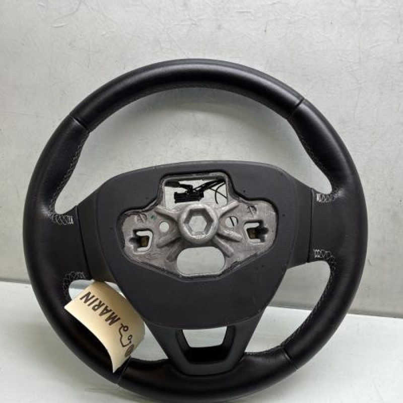 Volant FORD FIESTA 7 Photo n°4