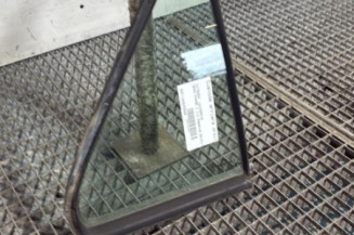 Custode arriere droit (porte) CITROEN SAXO