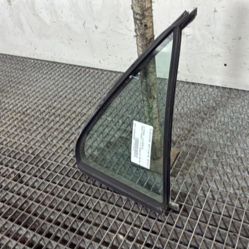 Custode arriere droit (porte) CITROEN SAXO Photo n°3