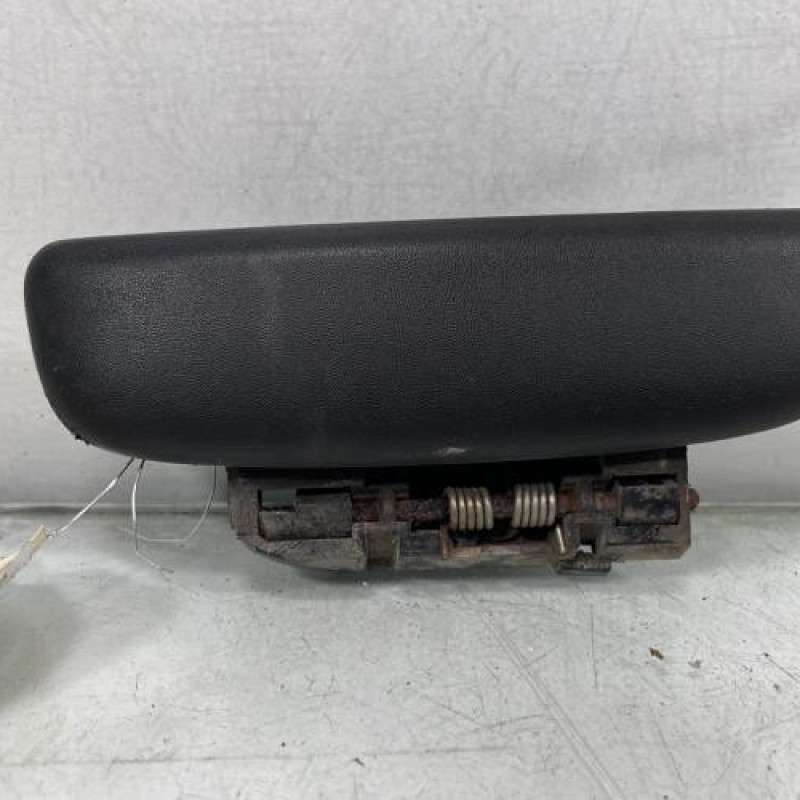 Poignee porte arriere droit CITROEN SAXO Photo n°1