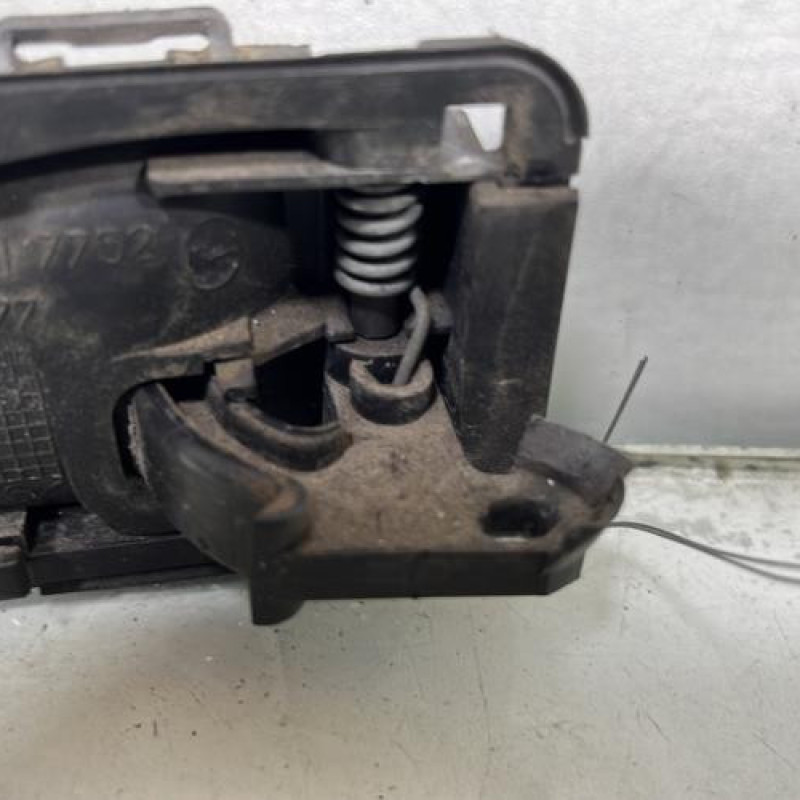 Poignee interieur avant gauche CITROEN SAXO Photo n°3