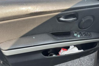 Porte avant gauche BMW SERIE 3 E90