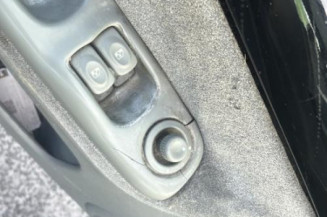 Moteur essuie glace avant RENAULT TWINGO 1