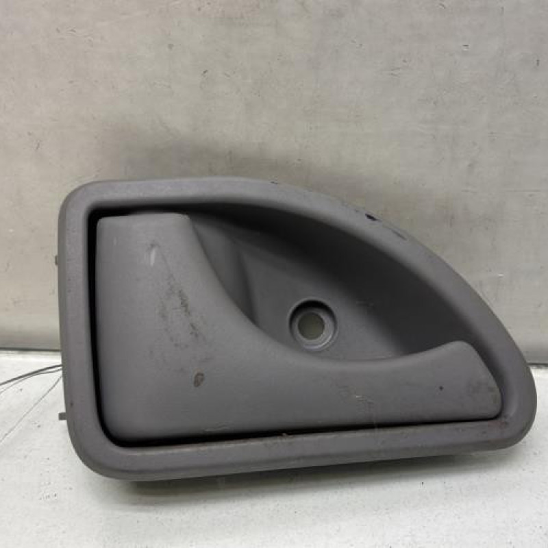 Poignee interieur avant gauche RENAULT TWINGO 1 Photo n°1