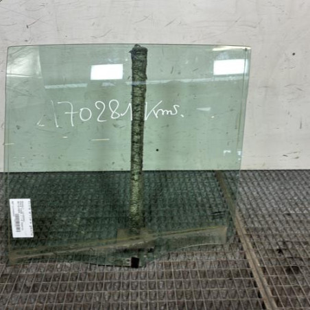 Vitre arriere gauche RENAULT MODUS Photo n°1