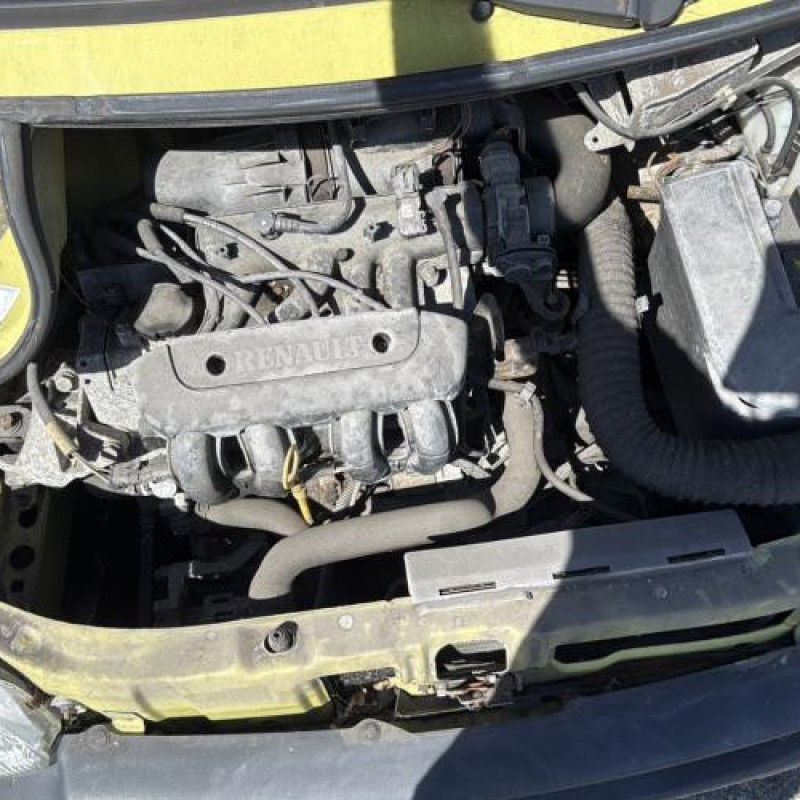 Leve vitre electrique avant gauche RENAULT TWINGO 1 Photo n°13