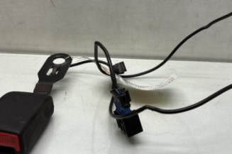 Attache ceinture avant gauche CITROEN BERLINGO 2