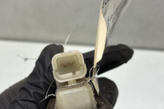 Bouton de coffre CITROEN C2