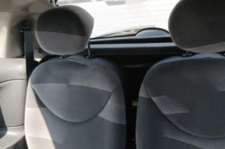 Bouton de coffre CITROEN C2