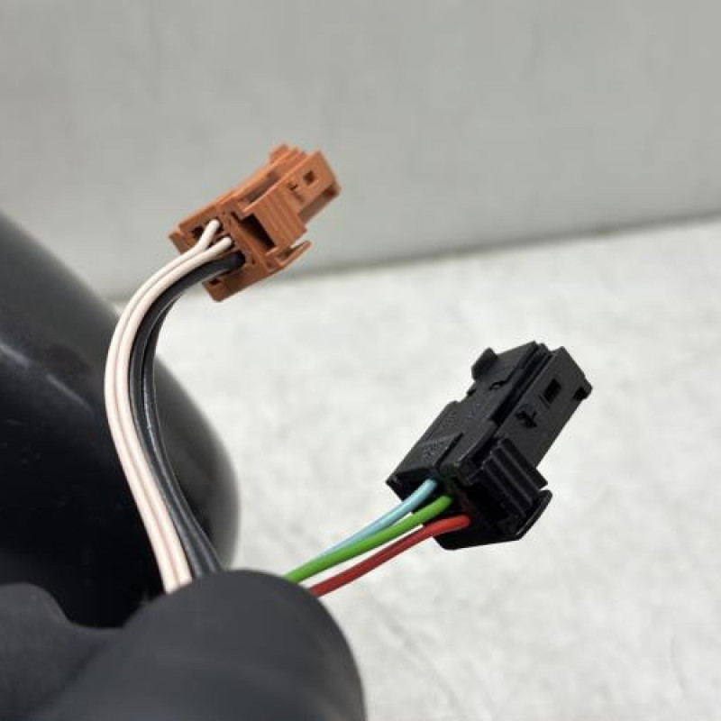 Retroviseur gauche PEUGEOT 208 1 Photo n°5