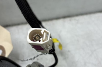 Antenne PEUGEOT 208 1