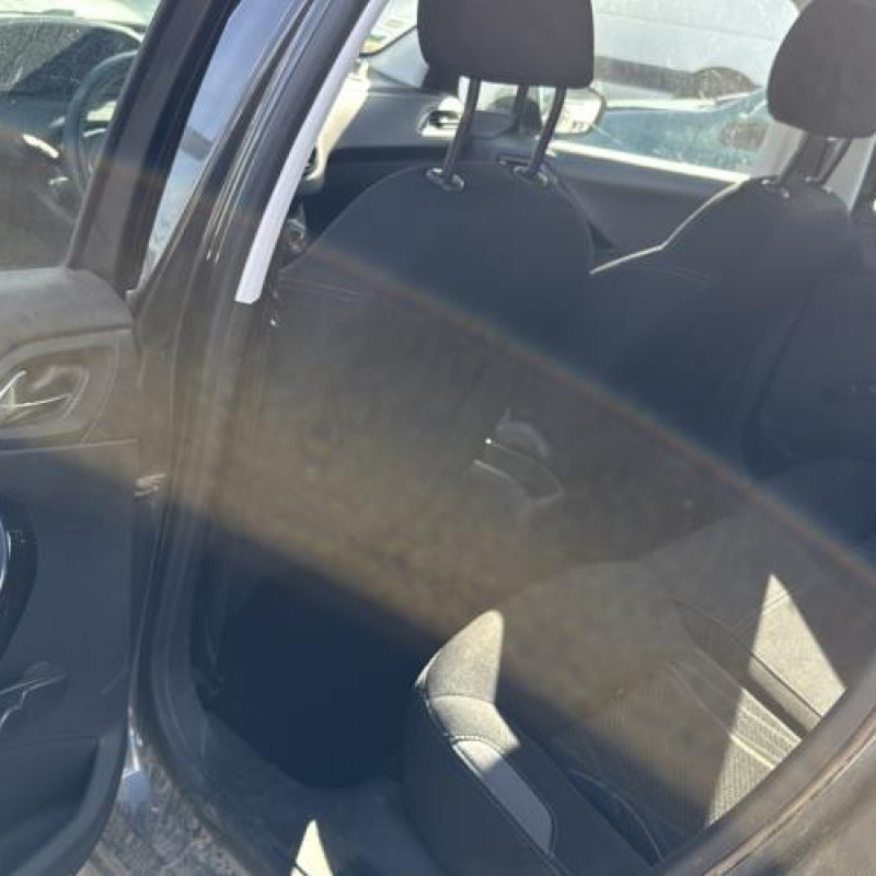 Boitier air bag PEUGEOT 208 1 Photo n°16