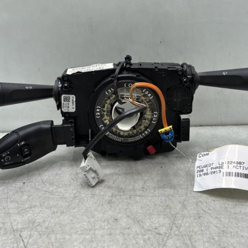 Com (Bloc Contacteur Tournant+Commodo Essuie Glace+Commodo Phare) PEUGEOT 208 1 Photo n°1