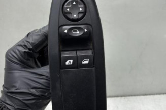 Interrupteur de leve vitre avant gauche PEUGEOT 208 1 Photo n°1