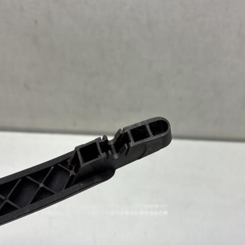 Bras essuie glace arriere RENAULT CLIO 3 Photo n°3