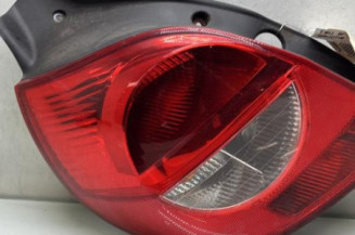 Feu arriere principal gauche (feux) RENAULT CLIO 3 Photo n°1