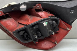 Feu arriere principal gauche (feux) RENAULT CLIO 3