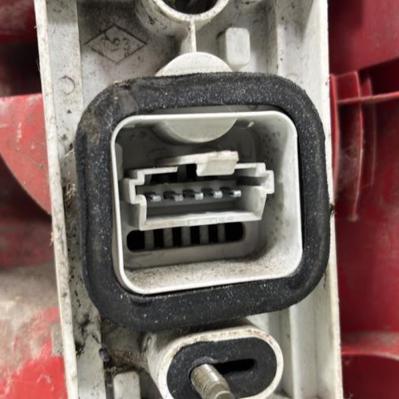 Feu arriere principal gauche (feux) RENAULT TWINGO 1 Photo n°3